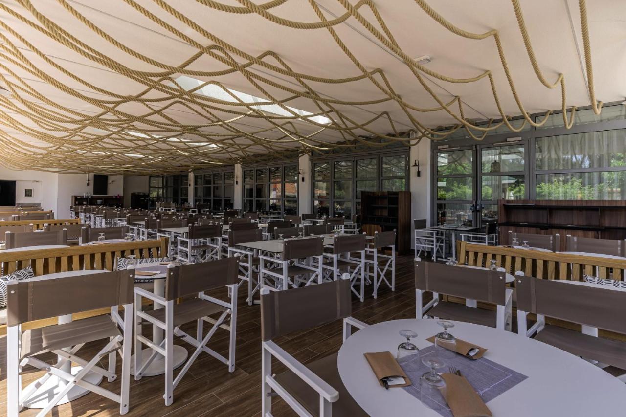 Belambra Clubs Presqu'Ile De Giens - Riviera Beach Club Hyères Kültér fotó